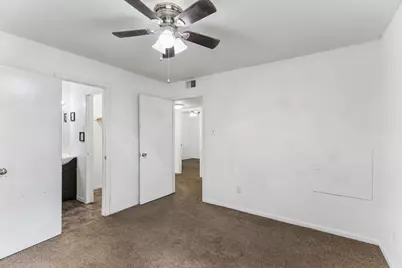 302 Harris Street, Smithville, TX 78957 - Photo 21