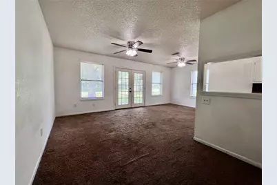 302 Harris Street, Smithville, TX 78957 - Photo 33