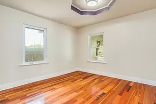2314 Santa Rosa St, Austin, TX 78702 - Photo 9