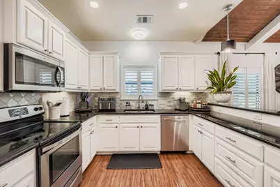 296 Makaha Drive, Bastrop, TX 78602 - Photo 13