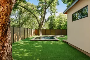 3210 Thompson St, Austin, TX 78702 - Photo 33
