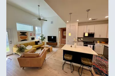 1125 Saucedo Street #2, Austin, TX 78721 - Photo 13
