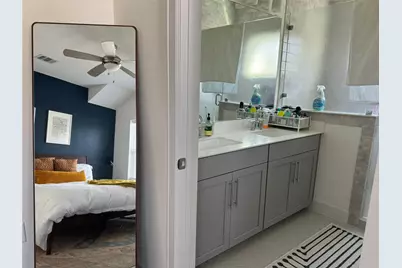 1125 Saucedo Street #2, Austin, TX 78721 - Photo 19