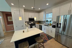 1125 Saucedo St, Austin, TX 78721 - Photo 21