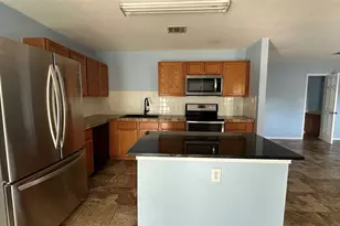 13105 Lofton Cliff Dr, Del Valle, TX 78617 - Photo 3