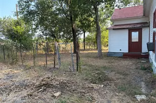 910 Bunton Ln, Kyle, TX 78640 - Photo 23