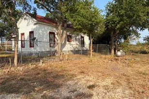 910 Bunton Ln, Kyle, TX 78640 - Photo 25