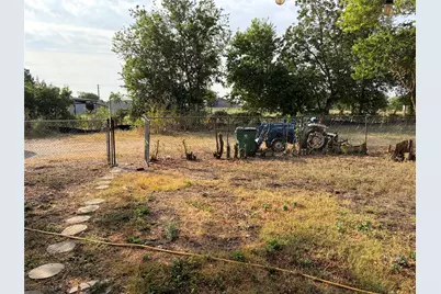 910 Bunton Lane #E, Kyle, TX 78640 - Photo 19