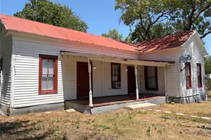 910 Bunton Ln, Kyle, TX 78640 - Photo 1