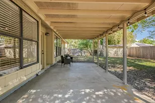 1602 E Messick Loop, Round Rock, TX 78681 - Photo 17