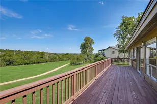 302 Seawind St, Lakeway, TX 78734 - Photo 23