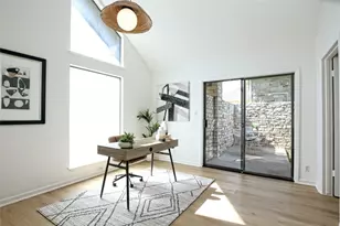 302 Seawind St, Lakeway, TX 78734 - Photo 17