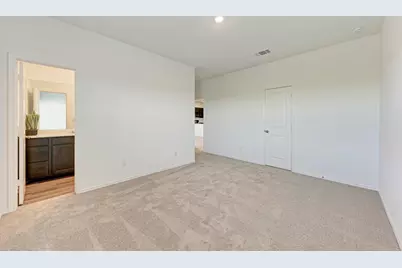 611 Halfmoon Drive, Lockhart, TX 78644 - Photo 15