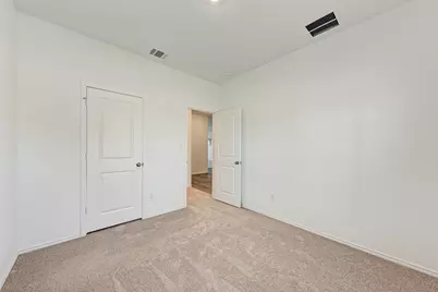 611 Halfmoon Drive, Lockhart, TX 78644 - Photo 19