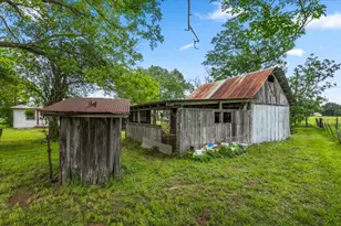 5612 Hwy 71 E, Smithville, TX 78957 - Photo 21