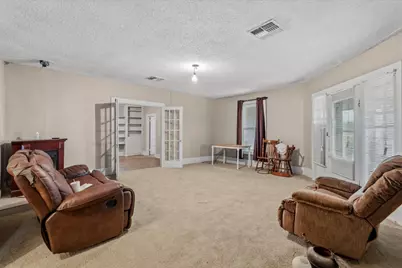 5612 Hwy 71 E, Smithville, TX 78957 - Photo 13