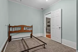 5612 Hwy 71 E, Smithville, TX 78957 - Photo 17