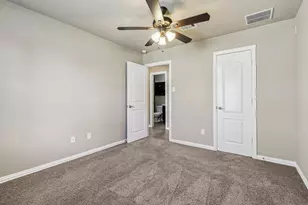 109 Mollie Dr, Hutto, TX 78634 - Photo 25