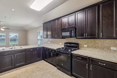 109 Mollie Drive, Hutto, TX 78634 - Photo 11