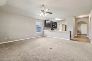 109 Mollie Dr, Hutto, TX 78634 - Photo 13