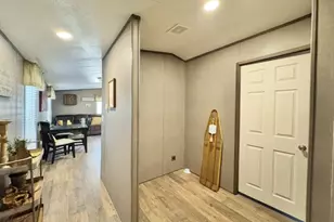 1575 County Road B Rd, Lexington, TX 78947 - Photo 23