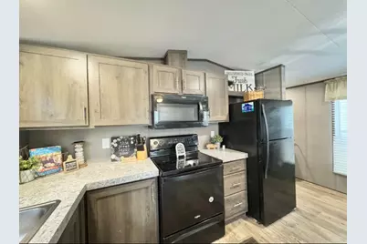 1575 County Road B Road, Lexington, TX 78947 - Photo 11