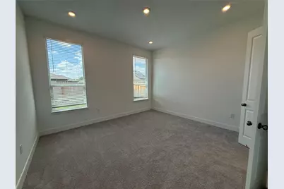 507 Corniche Circle, Hutto, TX 78634 - Photo 5
