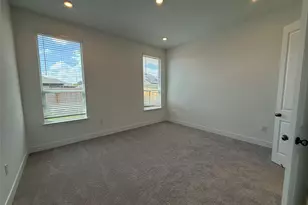 507 Corniche Cir, Hutto, TX 78634 - Photo 5
