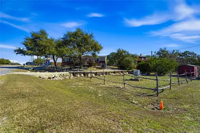 733 Private Road 1507, Bandera, TX 78003 - Photo 5