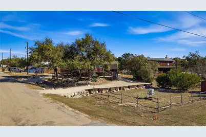 733 Private Road 1507, Bandera, TX 78003 - Photo 3