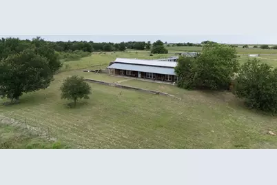51 County Road 436, Thrall, TX 76578 - Photo 11