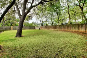 8300 Alabama Dr, Austin, TX 78745 - Photo 15