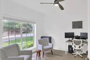 6001 Sierra Arbor Ct, Austin, TX 78759 - Photo 7