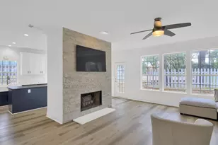 6001 Sierra Arbor Ct, Austin, TX 78759 - Photo 9