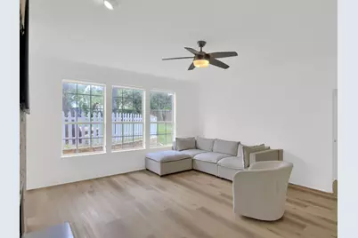 6001 Sierra Arbor Court, Austin, TX 78759 - Photo 11