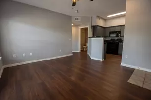 2320 Gracy Farms Ln, Austin, TX 78758 - Photo 3