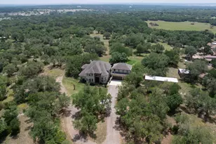 3696 Co Rd 207, Liberty Hill, TX 78642 - Photo 39