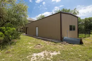 3696 Co Rd 207, Liberty Hill, TX 78642 - Photo 37