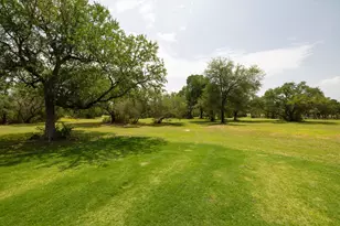 3696 Co Rd 207, Liberty Hill, TX 78642 - Photo 35