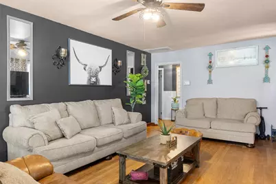 312 S Wilson Avenue, Giddings, TX 78942 - Photo 7