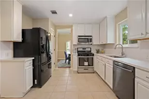 1806 Paradise Ridge Dr, Round Rock, TX 78665 - Photo 7