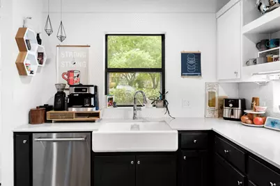 2311 E 18th Street, Austin, TX 78702 - Photo 3