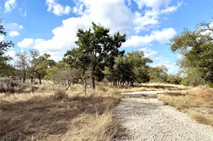 1360 County Road 233 Rd, Florence, TX 76527 - Photo 13