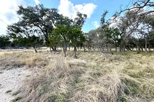 1360 County Road 233 Rd, Florence, TX 76527 - Photo 17