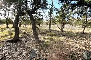 1360 County Road 233 Rd, Florence, TX 76527 - Photo 21