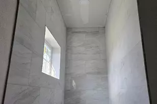 1525 Waco St, Gonzales, TX 78629 - Photo 15