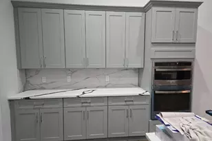 1525 Waco St, Gonzales, TX 78629 - Photo 7