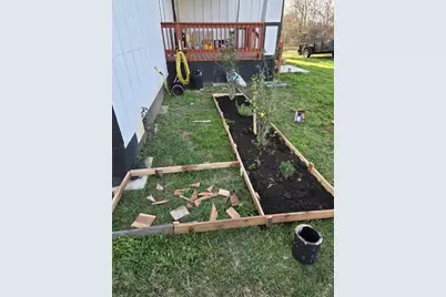 1525 Waco Street, Gonzales, TX 78629 - Photo 23