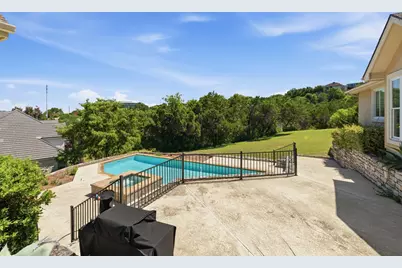 409 Beardsley Lane, Austin, TX 78746 - Photo 33