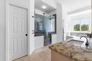 409 Beardsley Ln, Austin, TX 78746 - Photo 15